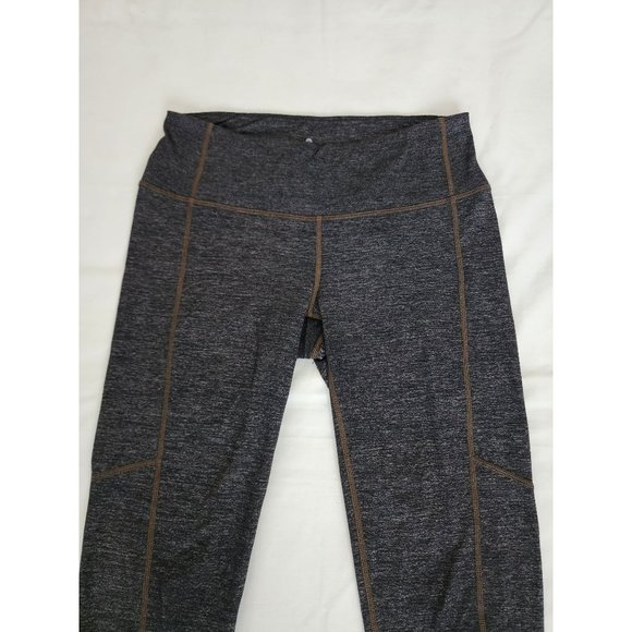 Athleta Women's Quest Mind Over Mat Yoga Capri Leggings Gray/Black Size Small - Picture 6 of 10